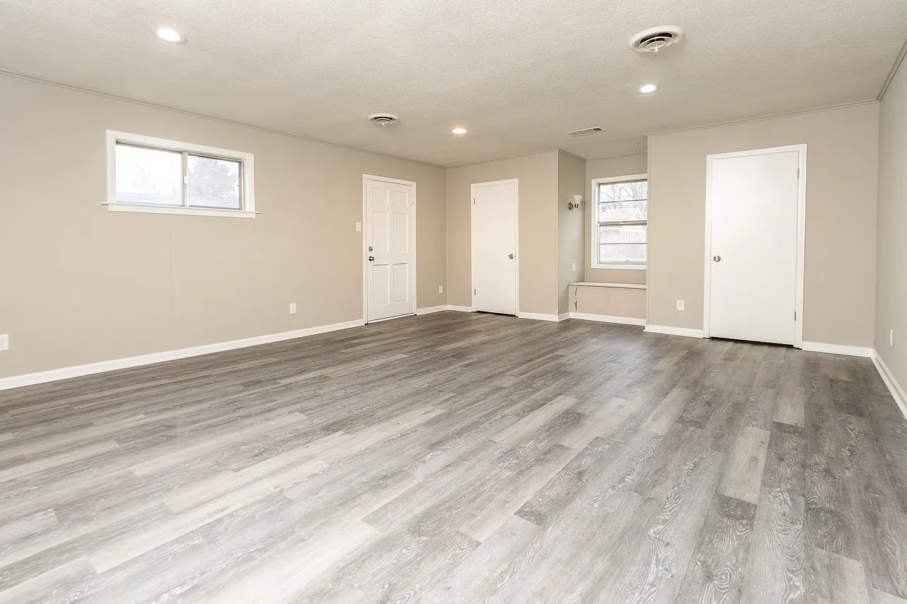 4517 Gailwood Avenue - 1 — Photo 4