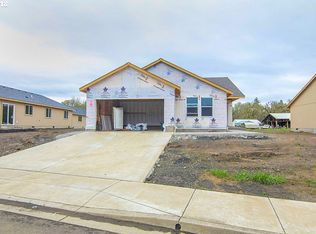 169 Collins Rd #L 23, Winston, OR 97496