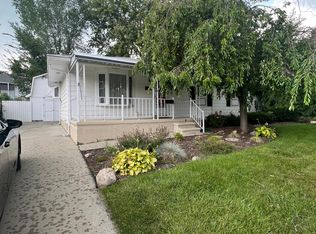 506 S 8th St, Saint Clair, MI