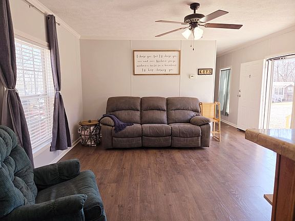 4th image of 497 River Oaks Dr