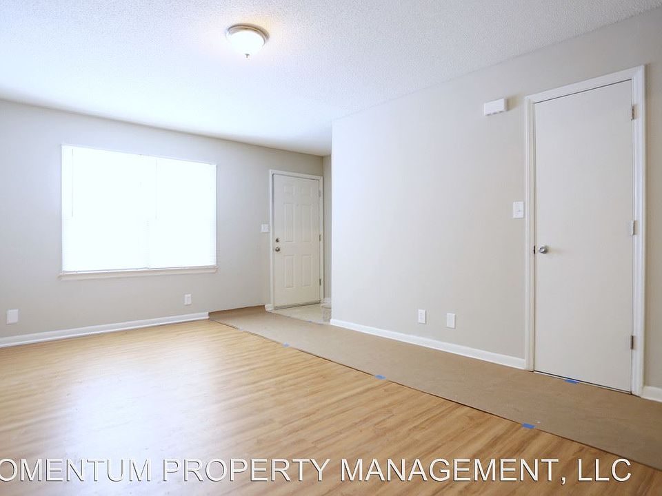1st image of 526 Carl St APT 4