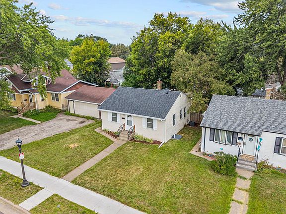 3rd image of 2099 Minnehaha Ave E