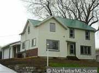 319 Hoosac St W, Waterville, MN 56096