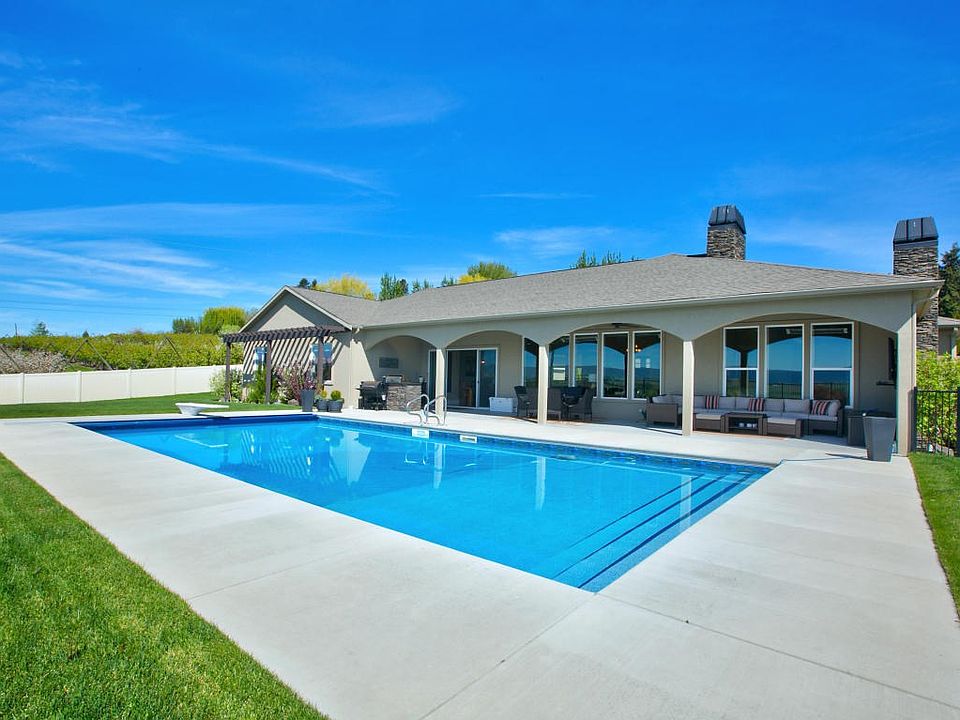 212 N 93rd Avenue - Yakima, WA 98908