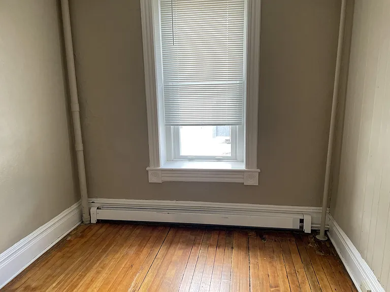 2nd Bedroom Pic 1