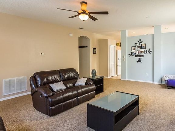 3rd image of 12627 Bramfield Dr