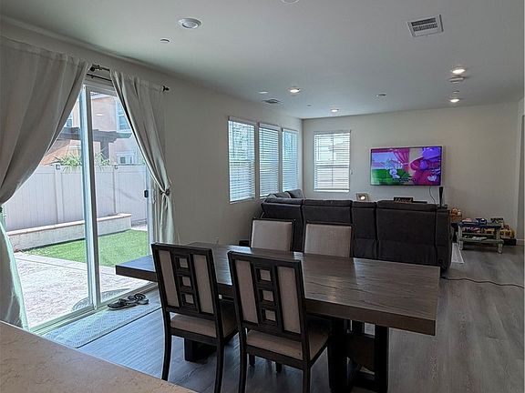4th image of 3765 Wildrye Dr