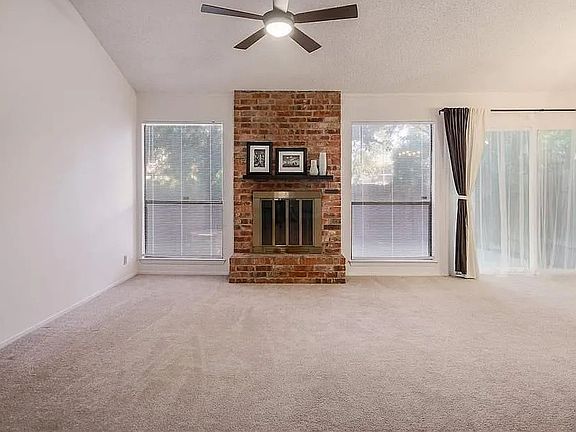 Living Room & Sliding Door to Back Patio
