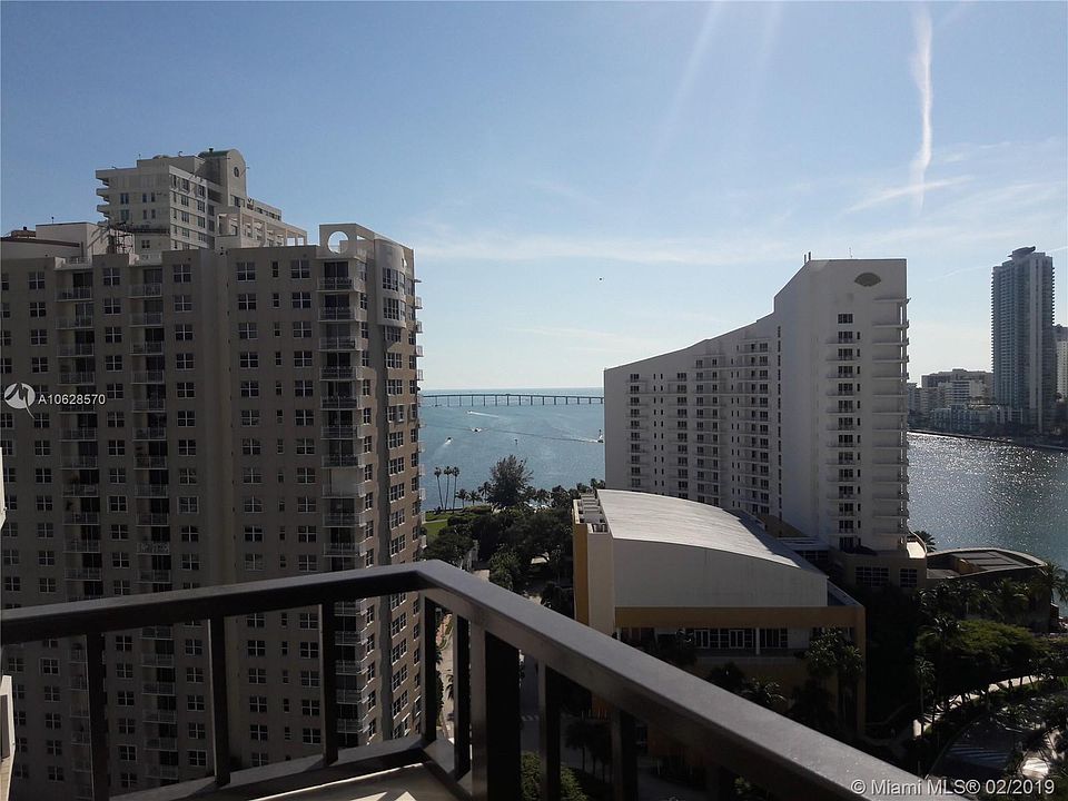 2nd image of 520-17 Brickell Key Dr