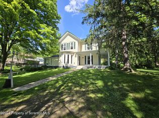 350 Main St, Nicholson, PA 18446