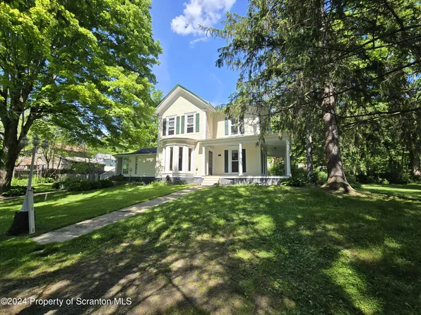 350 Main St, Nicholson, PA 18446