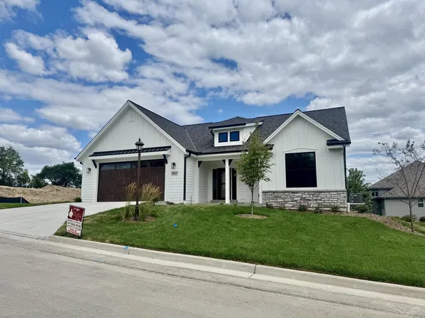 3627 Alder DRIVE, Waukesha, WI 53189