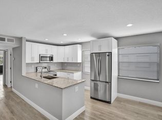 122 Flanders Ter #122-C, Delray Beach, FL 33484