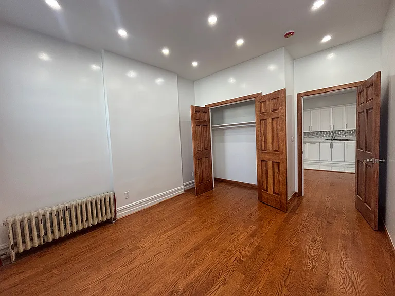 32-87 38th St #2B — Photo 4