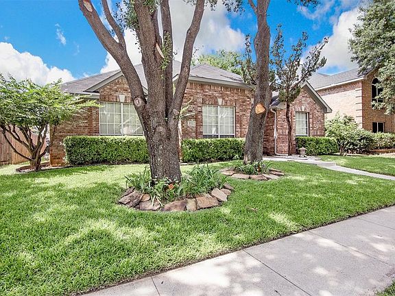 3rd image of 2721 Water Oak Dr