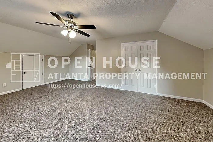 7005 Greenfield Ln — Photo 16