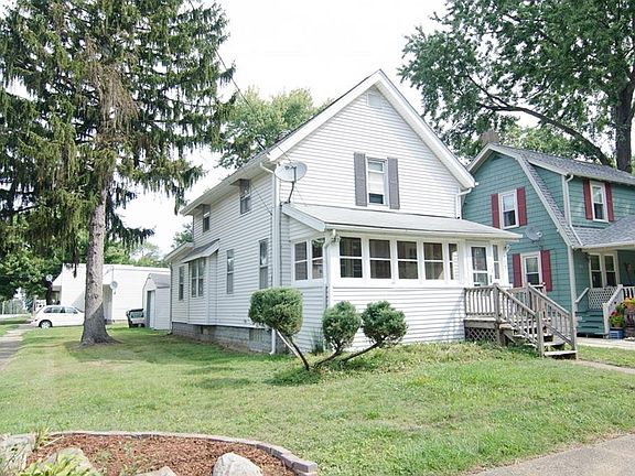 5th image of 705 Myrtle Ave