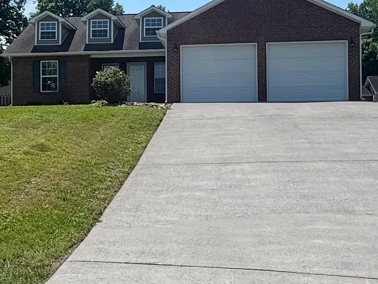 2210 Murphys Chapel Dr — Photo 4