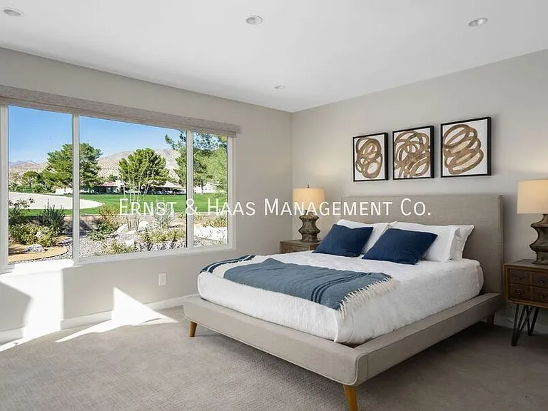 8780 Warwick Dr — Photo 23