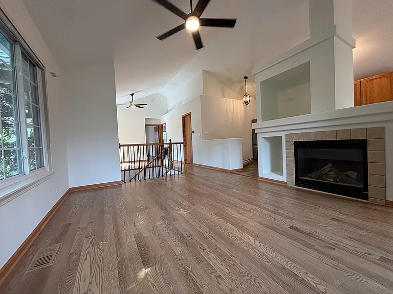 1769 Concord Dr — Photo 2