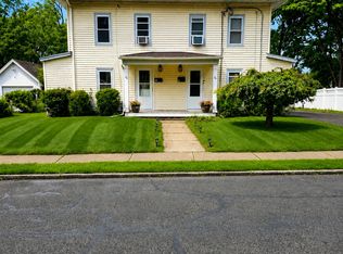 22 West St #22, Manchester, CT 06040