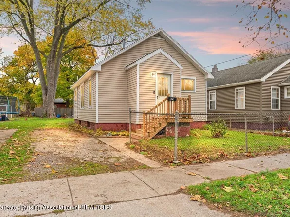 629 S Foster Ave, Lansing, MI 48912