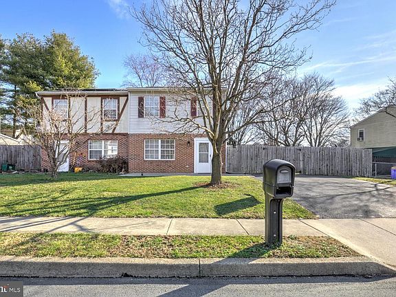 3rd image of 1113 Williamsburg Rd