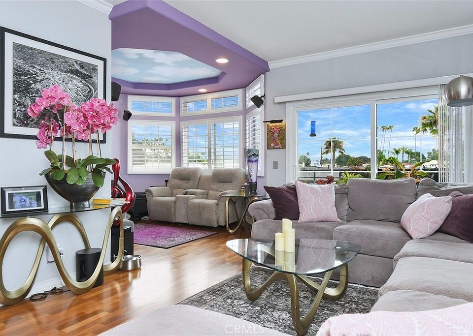 1st image of 4455 Hazeltine Ave APT 208