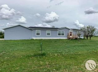 118 Sanders St, Plevna, MT 59344