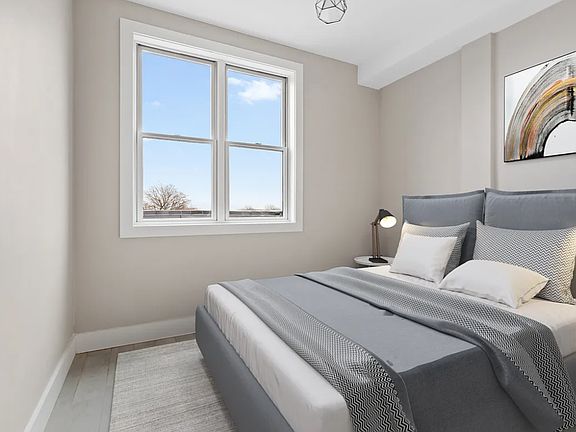 5th image of 18 Fairview Pl APT 1B