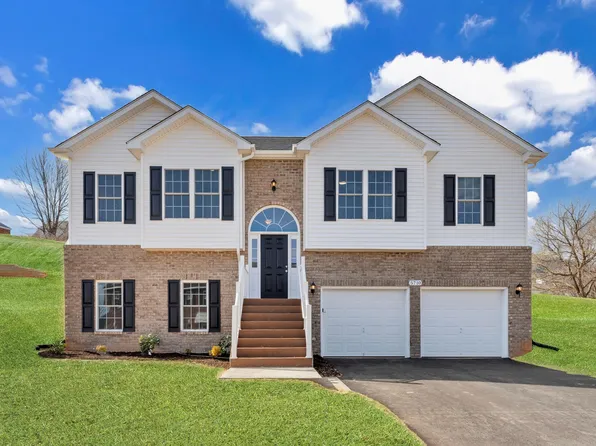 5710 Huntridge Rd, Roanoke, VA 24012