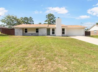 748 Willow Oaks Dr, Ozark, AL 36360
