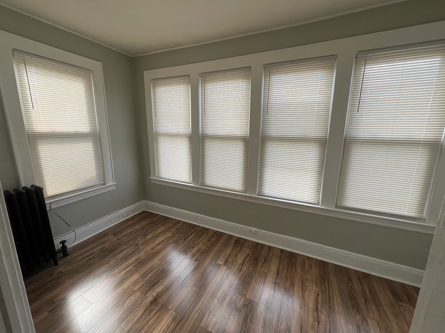 22 Mount Pleasant Ave — Photo 2