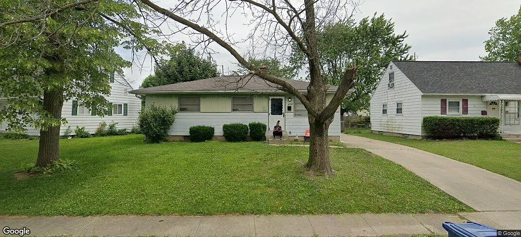 618 Roth Avenue - 1 — Photo 1
