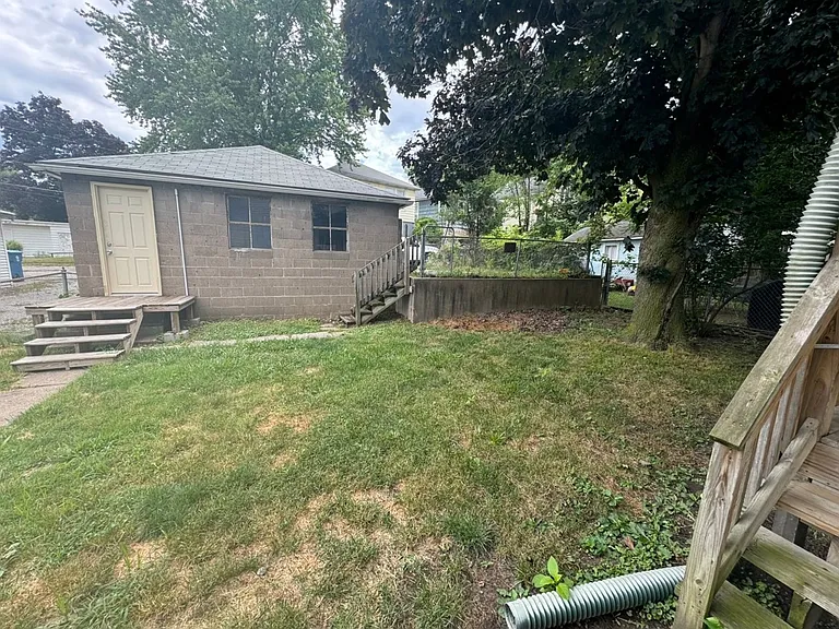 3205 8th Ave — Photo 17