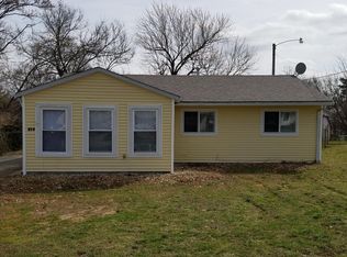 141 Meadowood Rd, Louisville, KY 40229