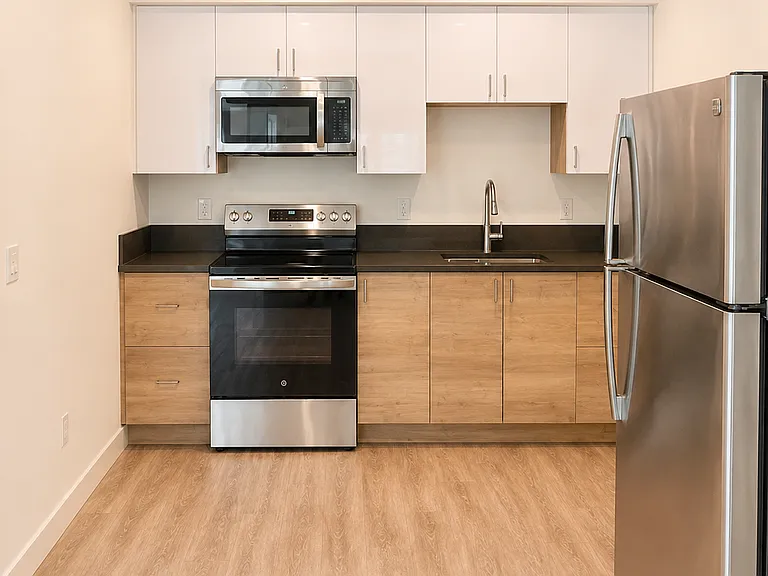 3954 Mississippi St #11 — Photo 7