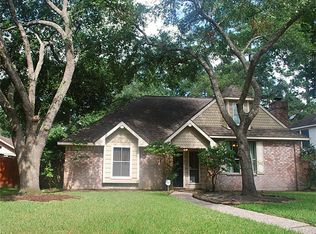 2707 Maple Glade Dr, Kingwood, TX 77339
