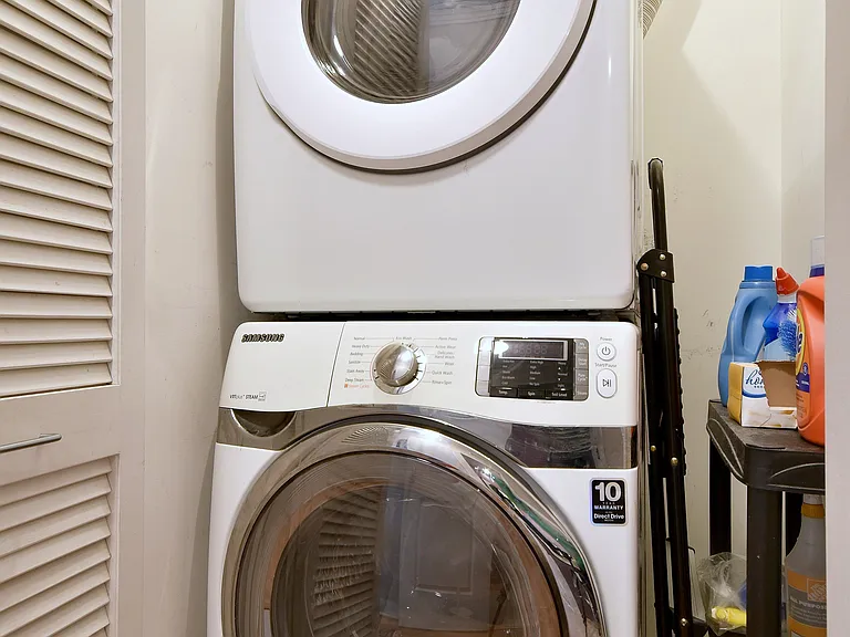 200 N Jefferson St #2106 — Photo 17