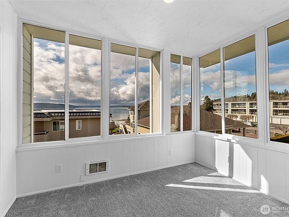 2nd image of 22211 6th Avenue S #301
