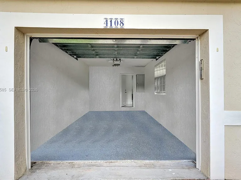 4108 Sapphire Ter — Photo 2