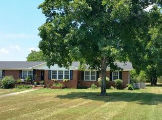 708 Meadow Rd, Mt Pleasant, TN 38474