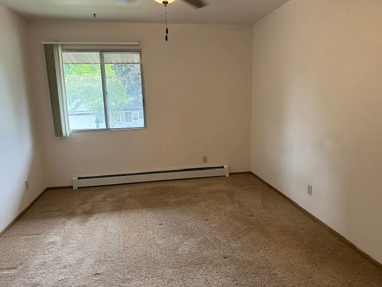 1709 Jefferson St — Photo 30