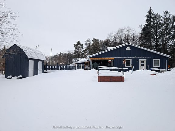 4th image of 236 Phillips St