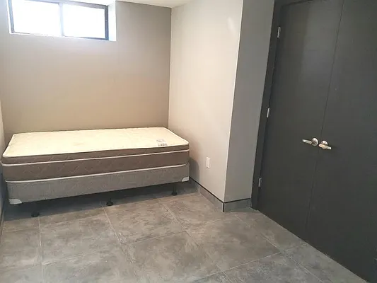 Rented by Uptown Flats LLC | media 13