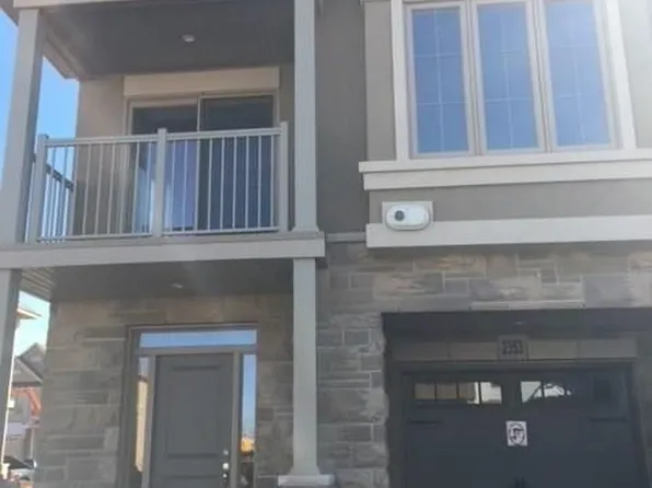 2353 Natasha Cir, Oakville, ON L6M 1N9