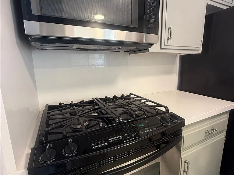 34465 J St — Photo 7