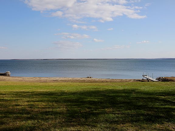 200 feet of private beach