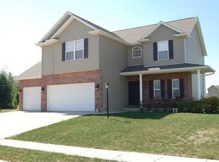 1501 Noel Dr, Metamora, IL 61548