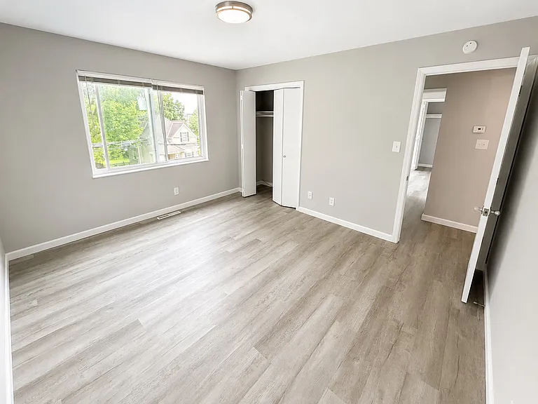 210 N Morse Ave #24 — Photo 11